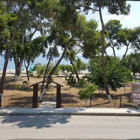 Ενοικιαζόμενα Δωμάτια Πιτσαδιώτη Kiáton Eksteriør billede