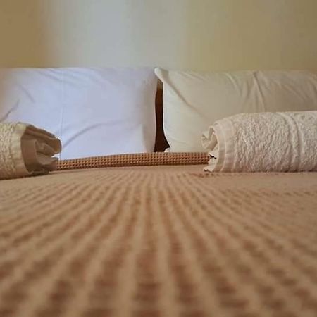 Ενοικιαζόμενα Δωμάτια Πιτσαδιώτη Kiáton Eksteriør billede
